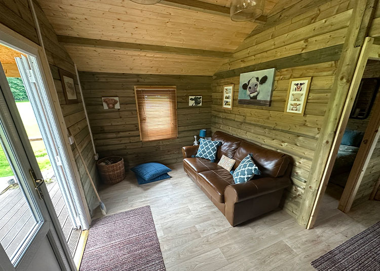 Glamping in Brecon Beacons