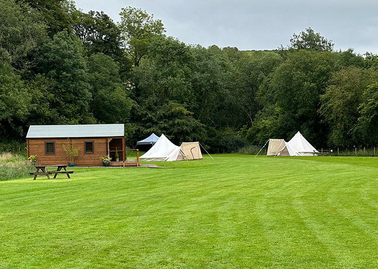 Glamping in Brecon Beacons