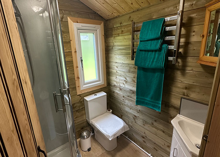 YNYSFAEN CABIN